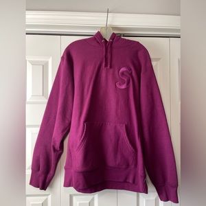 SUPREME HOODIE - worn once - maroon - perfect condition